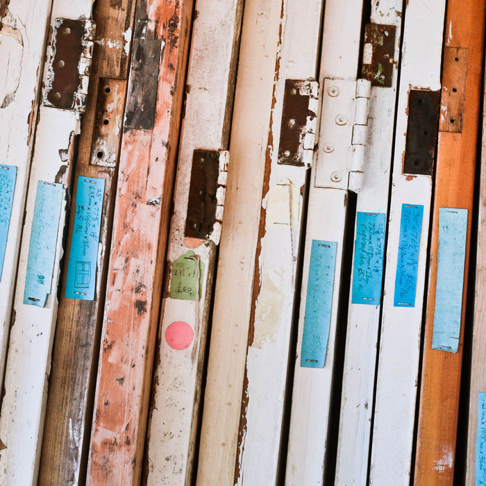 5 Tips Buying Antique Door Furniture