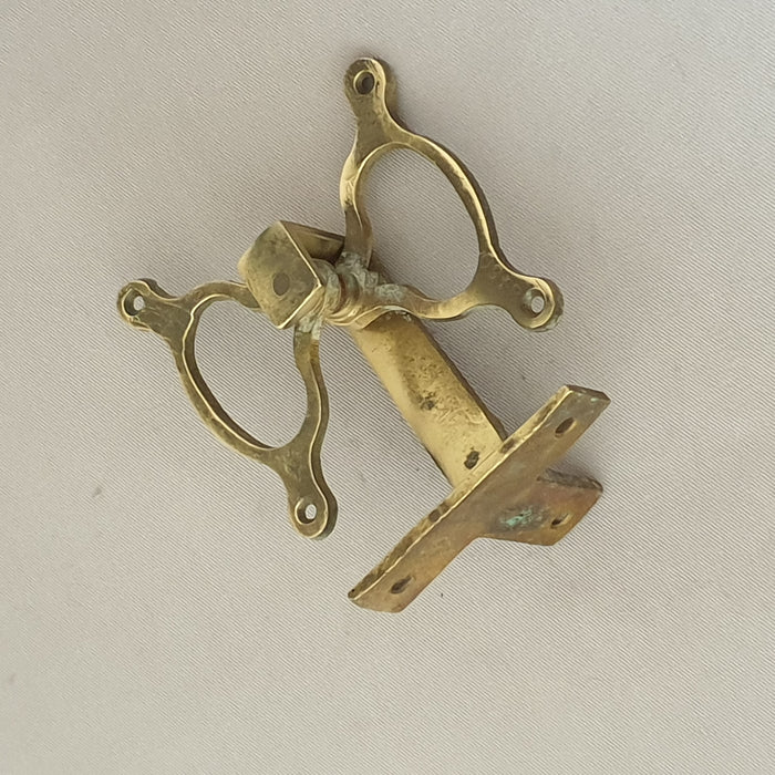 Brass Servants System Double Linkage