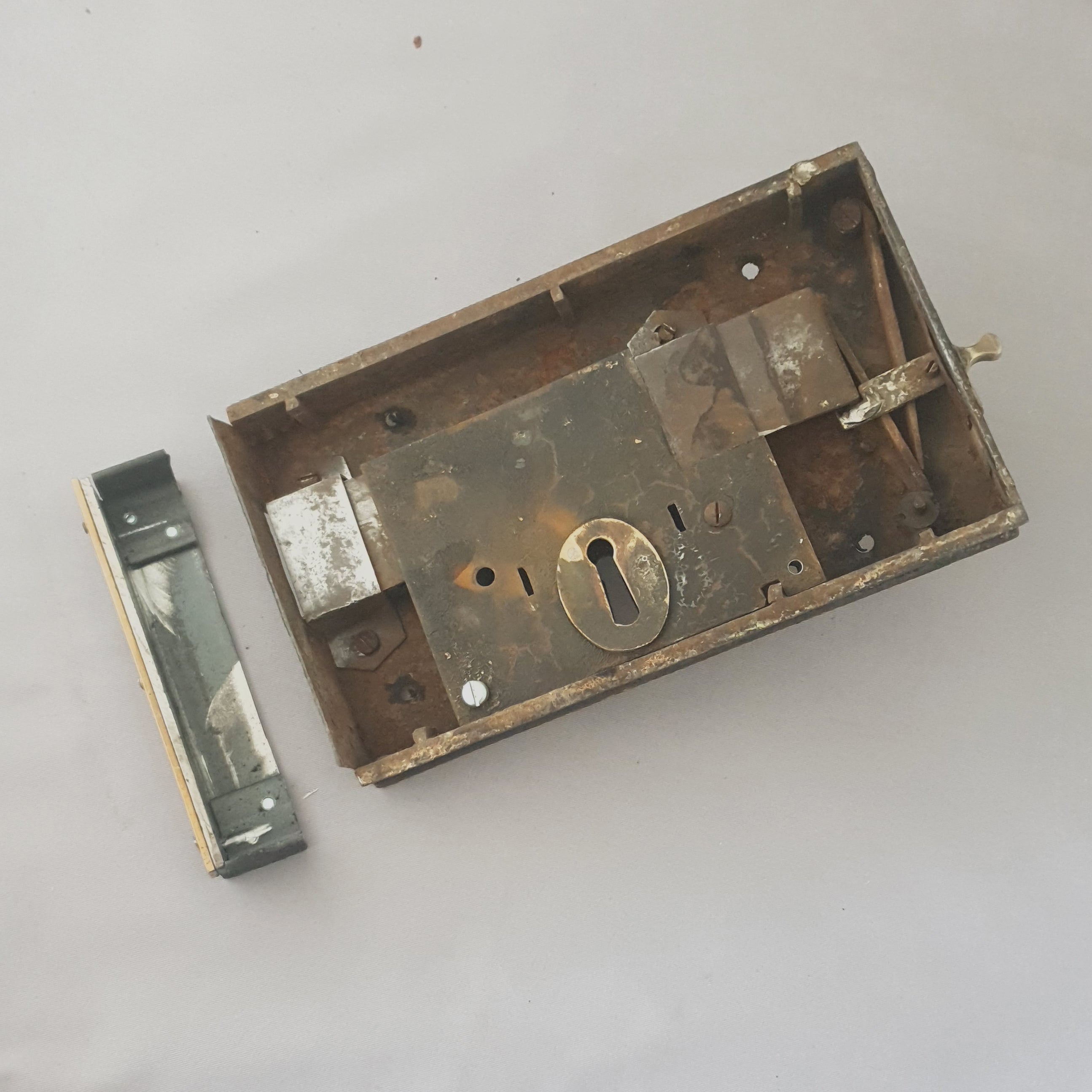 10'' RH Victorian Front Door Lock | Architectural Decor