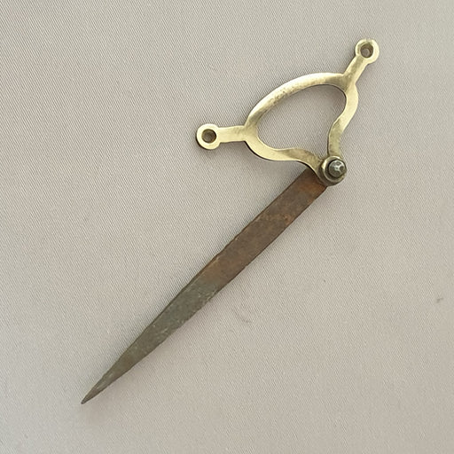 Single Servants Bell Linkage