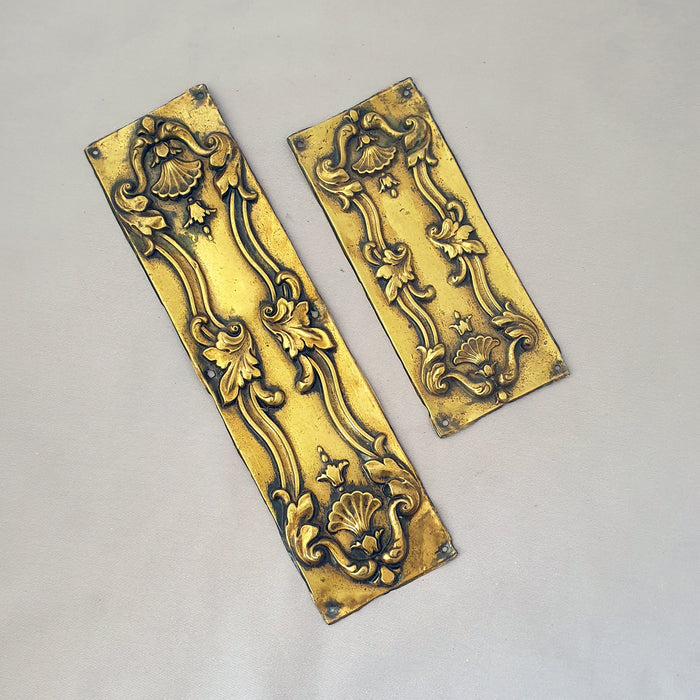 Pair Victorian Rococo Finger Plates
