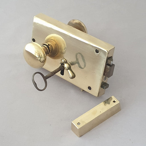 RH Brass Georgian rim lock & Knobs