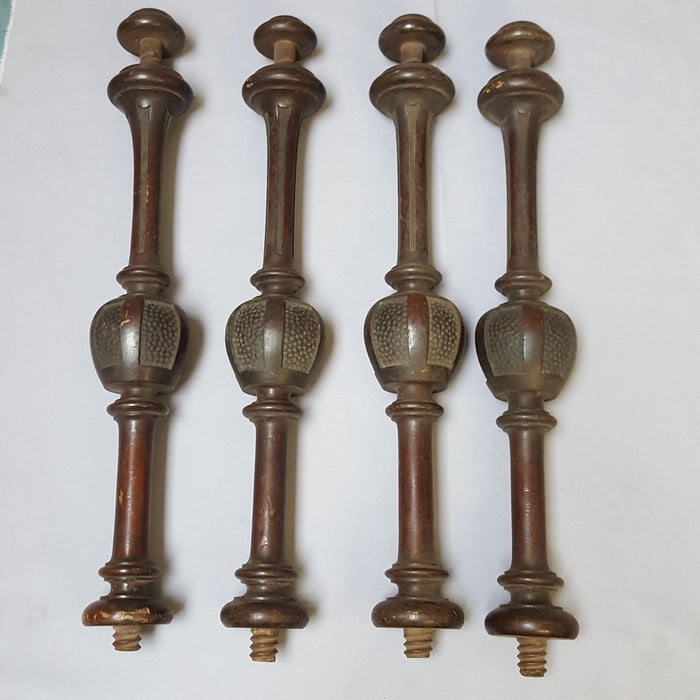 4 21'' Early 1900s Hardwood Columns/Spindles
