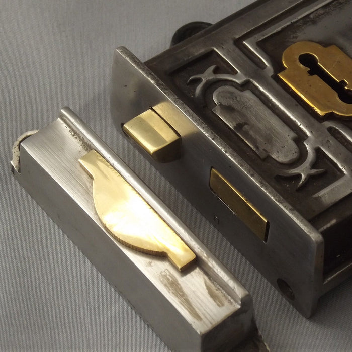 Large Victorian style iron rim lock with keys