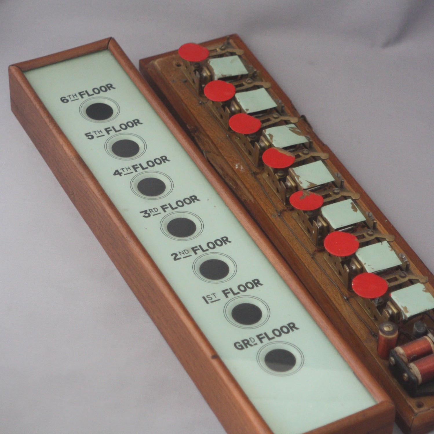 Servants or Staff Vertical Call Box | Architectural Decor